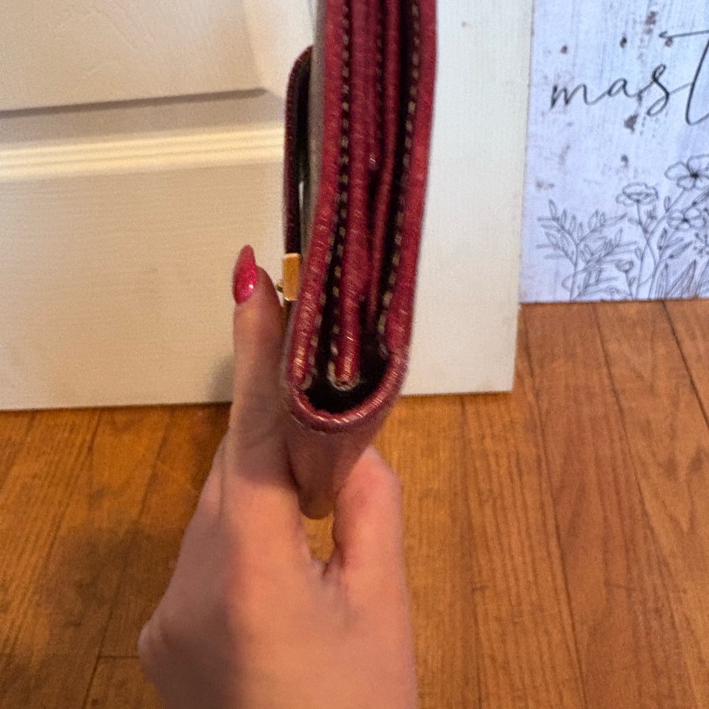 Gucci Burgundy and Beige Wallet - Picture 4 of 9